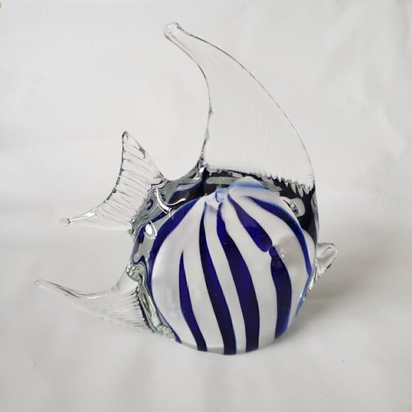 Dynasty Gallery Glass Paperweights Angel Fish Clear White Blue Stripes Set of 2 - Picture 3 of 11